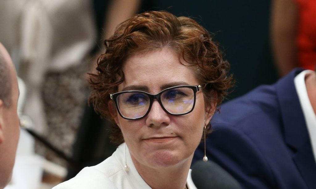 Fôlego para Zambelli