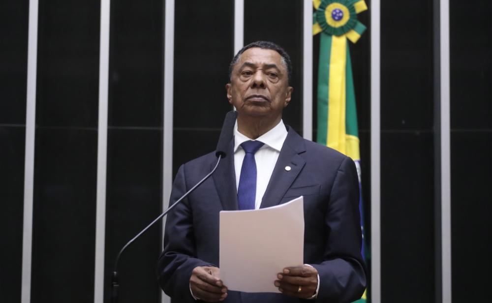Há vagas para deputado