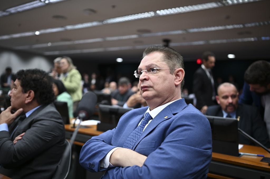 O dinheiro do Sóstenes