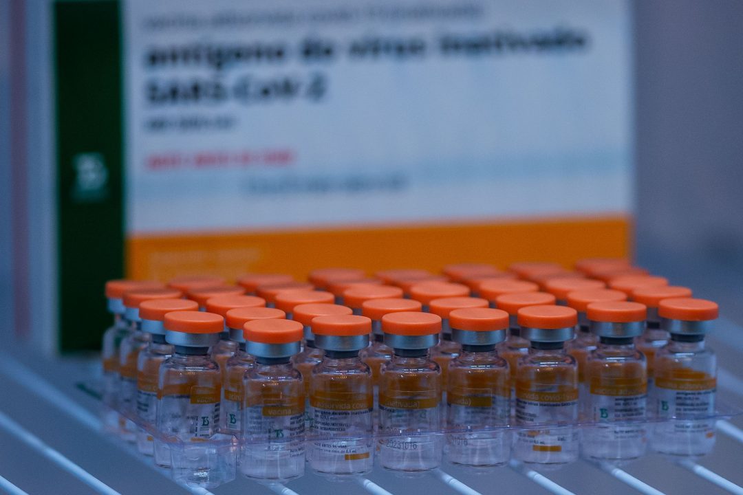 OMS aprova uso emergencial da Coronavac