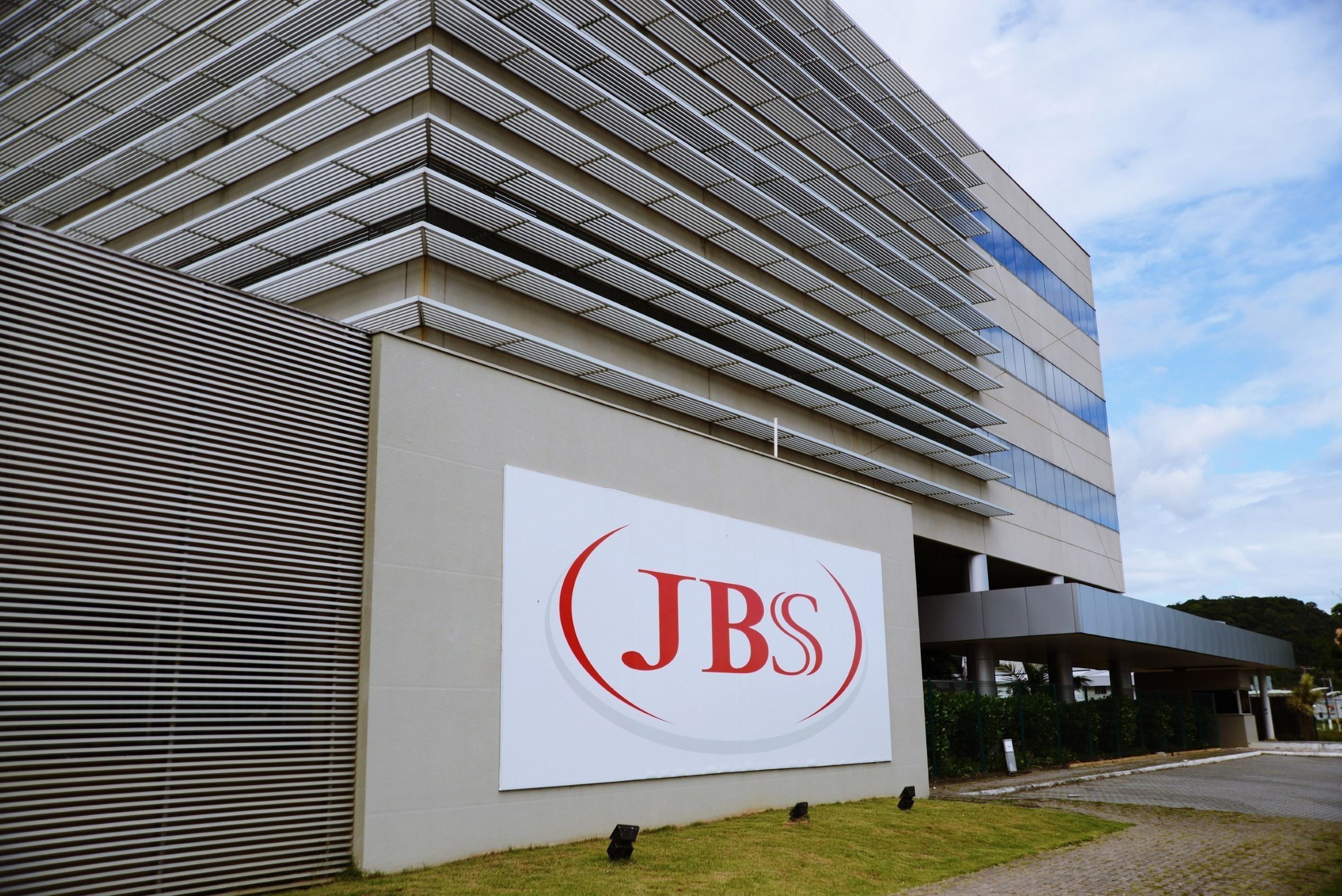 Hackers atacam JBS nos Estados Unidos e na Austrália