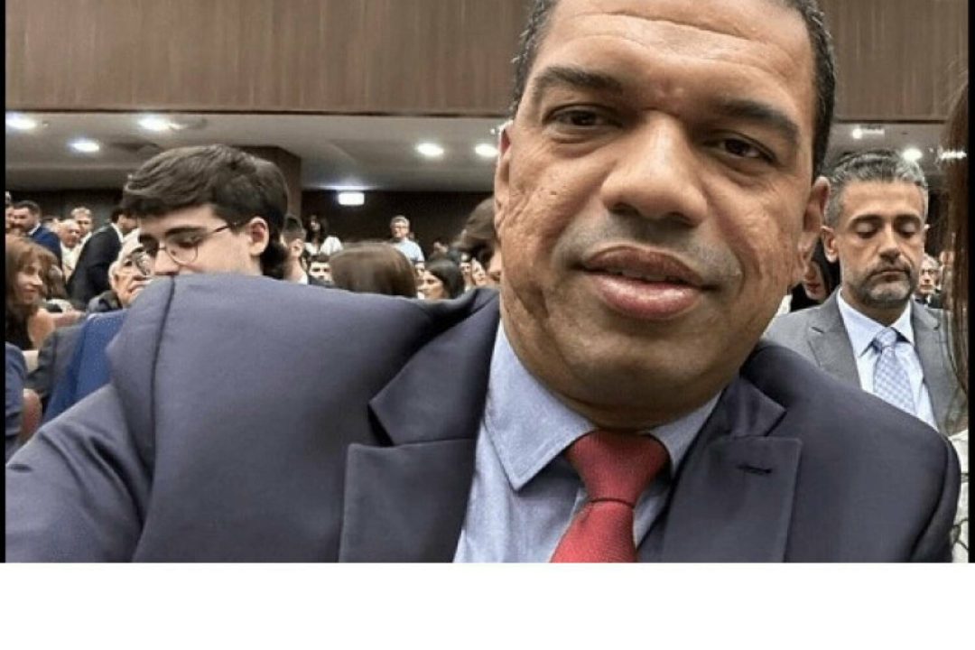 Lobista em casa