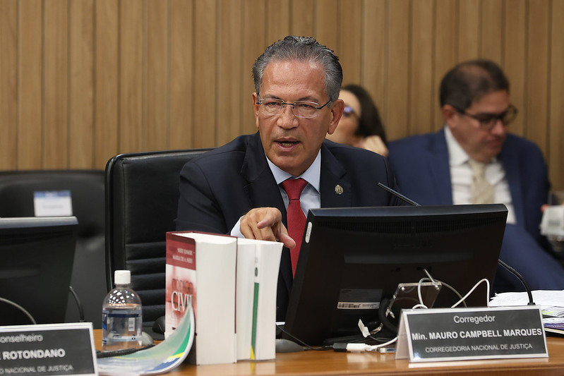 Freio nos precatórios