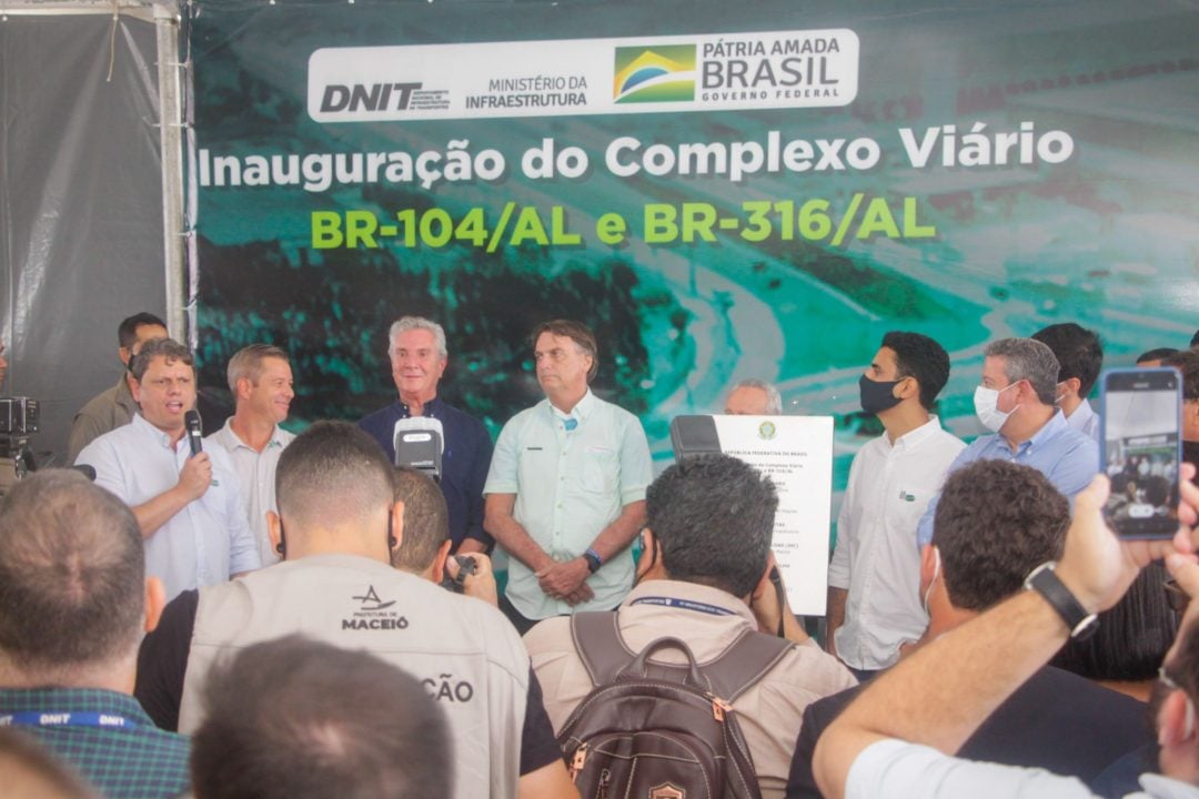 Bolsonaro quer verbas para melhorar sua imagem com nordestinos