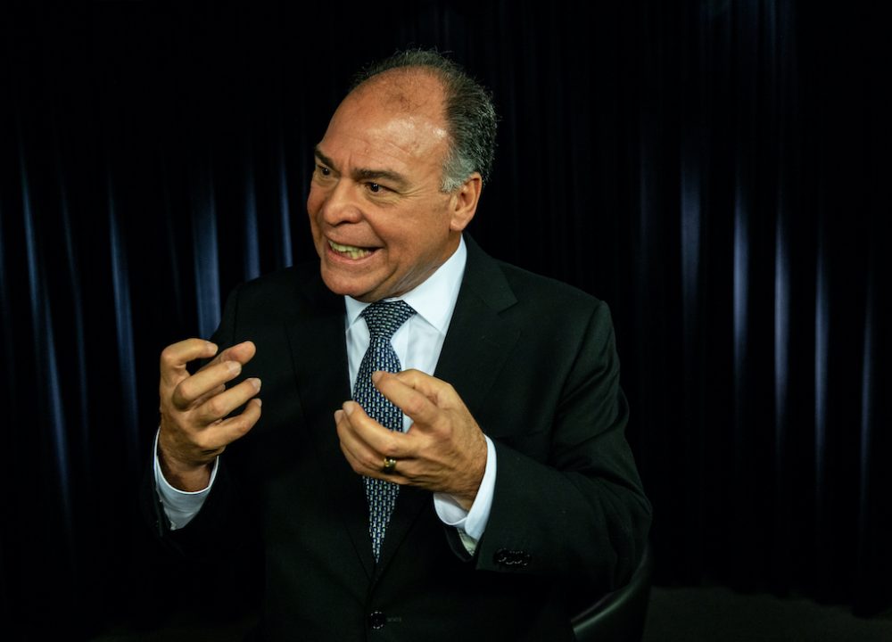 MP da Eletrobras: senadores incomodados com Bezerra e lobista