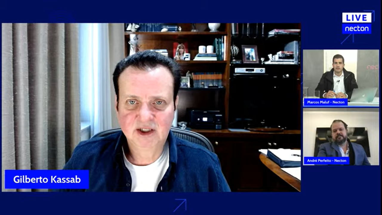 Kassab ressalta o desgaste político de Bolsonaro