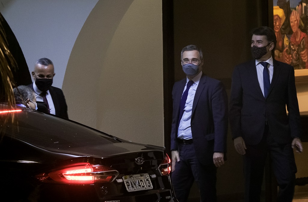 André Mendonça não se licenciou da AGU para disputar vaga no STF
