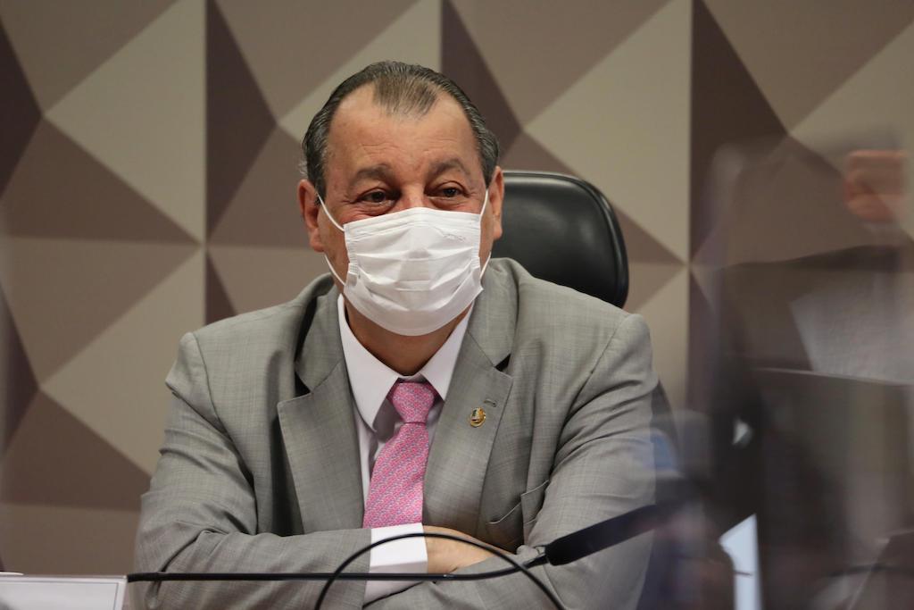 O difícil equilíbrio de Omar Aziz na Presidência da CPI da Pandemia