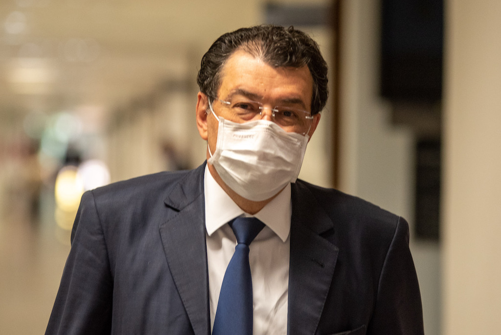 Eduardo Braga é incógnita para grupo majoritário da CPI