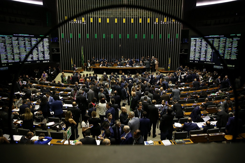 A contraofensiva legislativa ao combate à corrupção