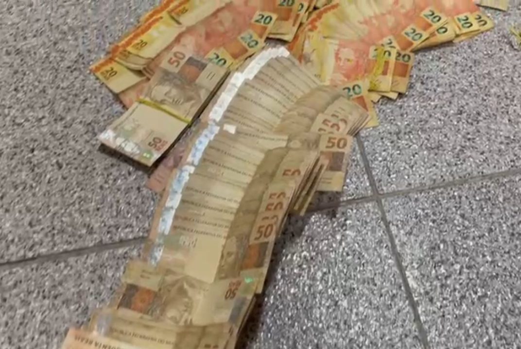Veja imagens da apreensão de dinheiro e carros em posse de primo de Alcolumbre