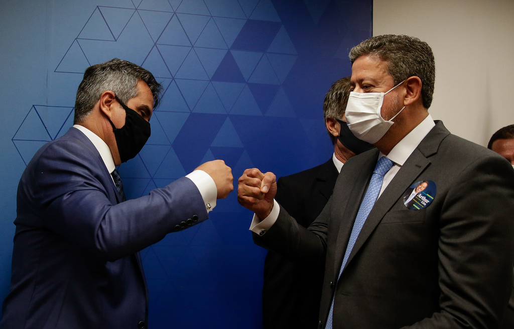 Relatório complementar da CPI liga chefes do PP à corrupção na saúde do DF