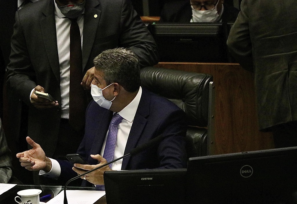 Ao formar maioria contra emendas de relator, STF cobra transparência e democracia de Lira