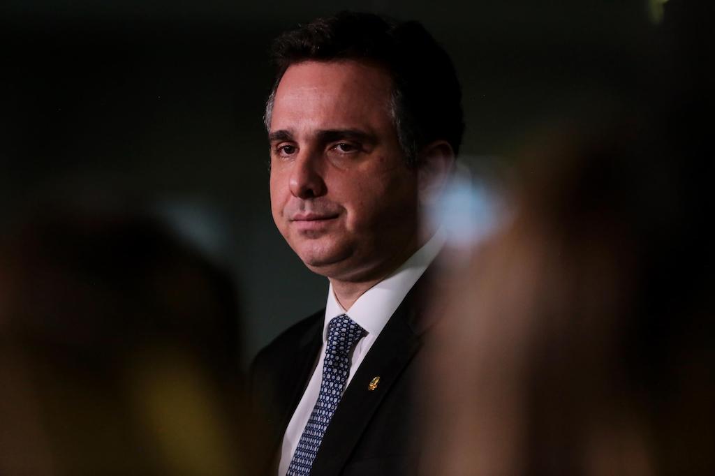Senadores ameaçam boicotar votações por sabatina de André Mendonça