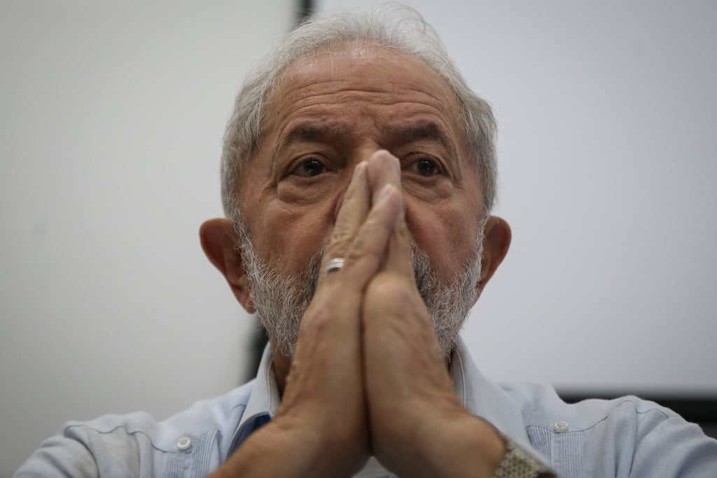 Lula volta a constranger PT