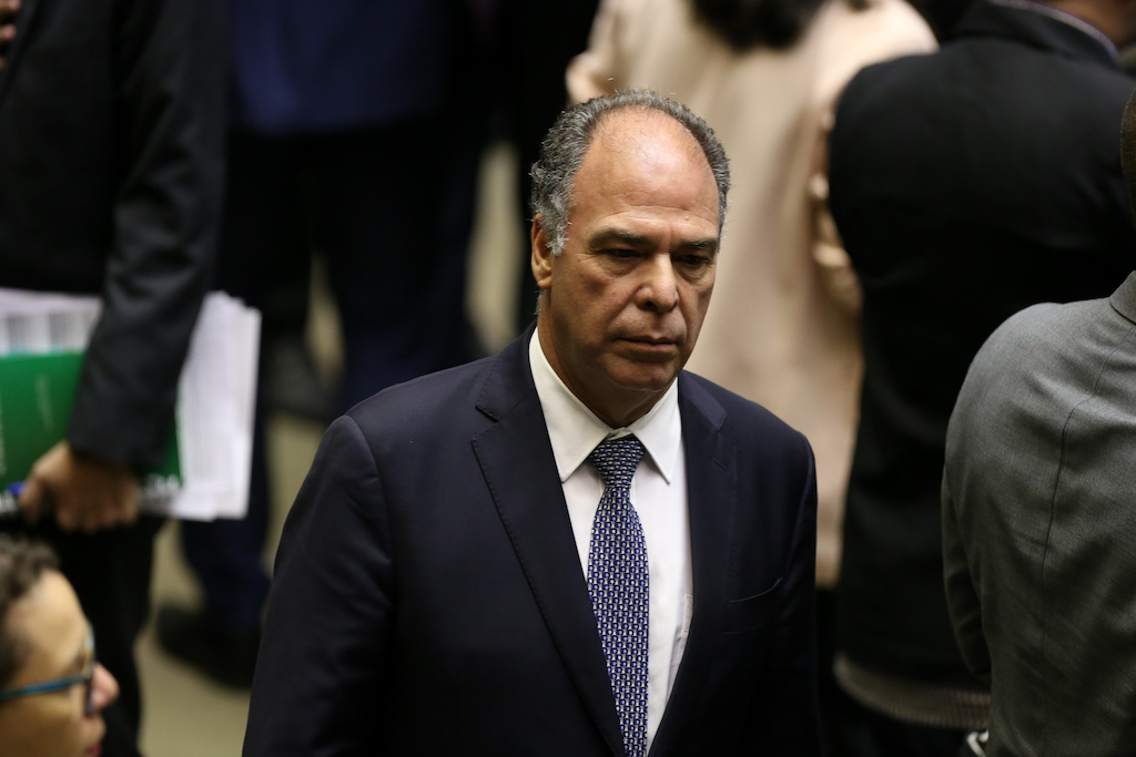 Bezerra fala em mágoa do governo por TCU