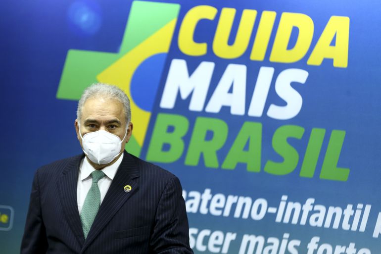 Hospitais filantrópicos e particulares suspendem cirurgias cardíacas pelo SUS