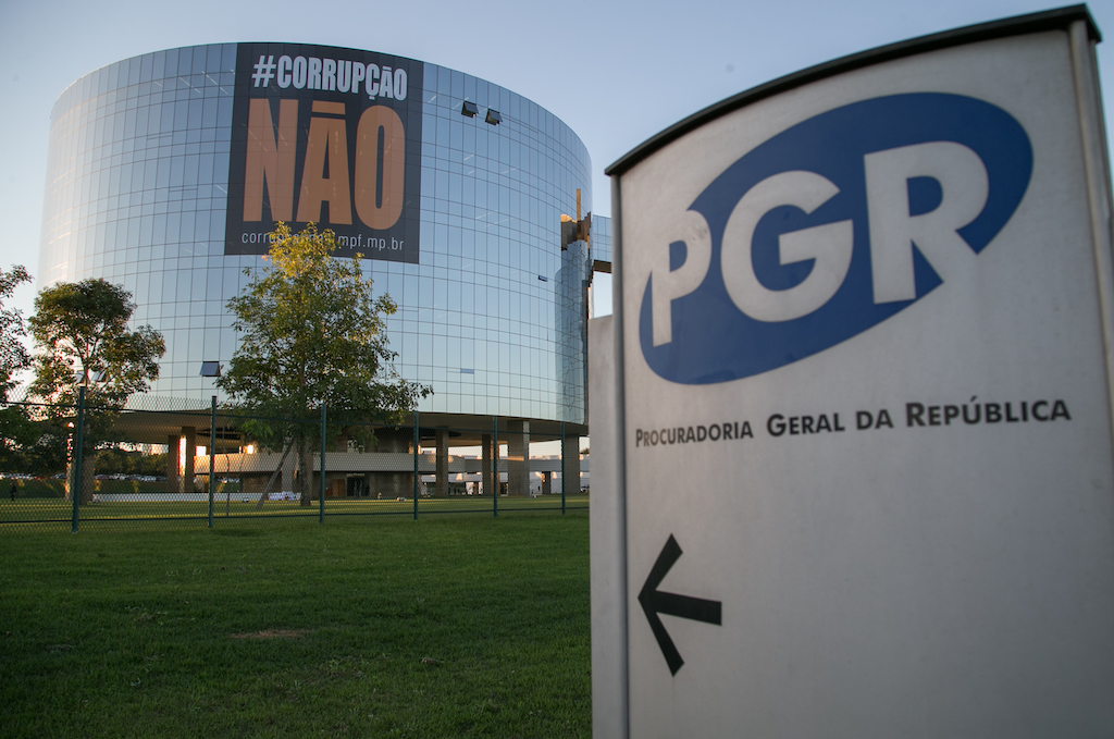 STJ: MP precisa de aval judicial para obter dados fiscais