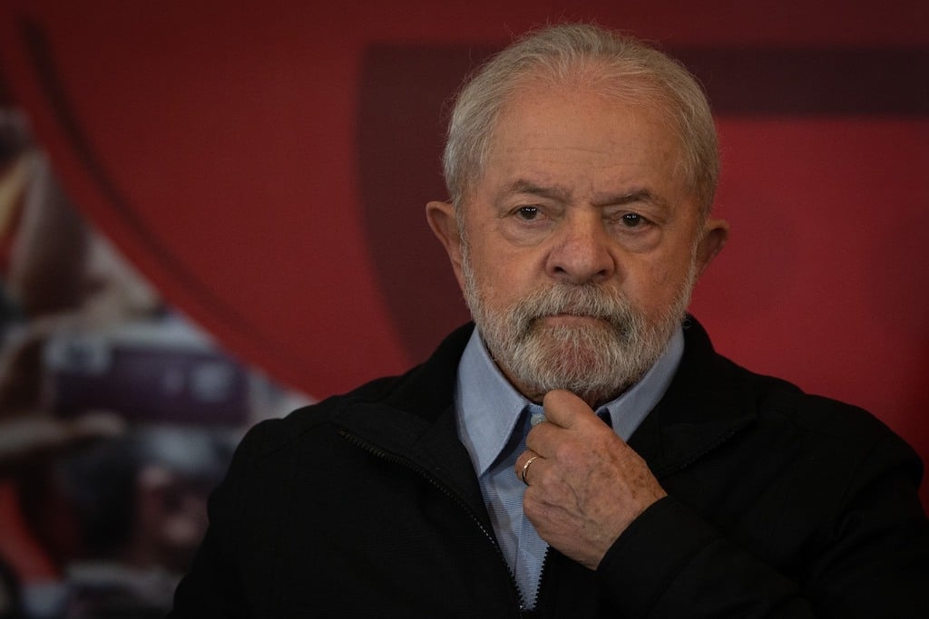 Lula encampa benefícios da PEC