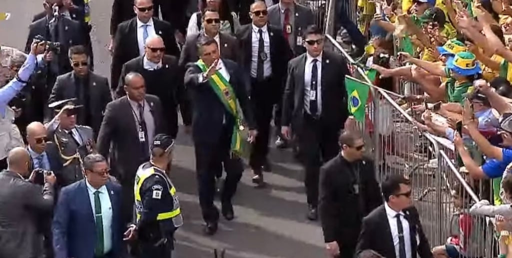 Poderes faltam ao 7 de setembro