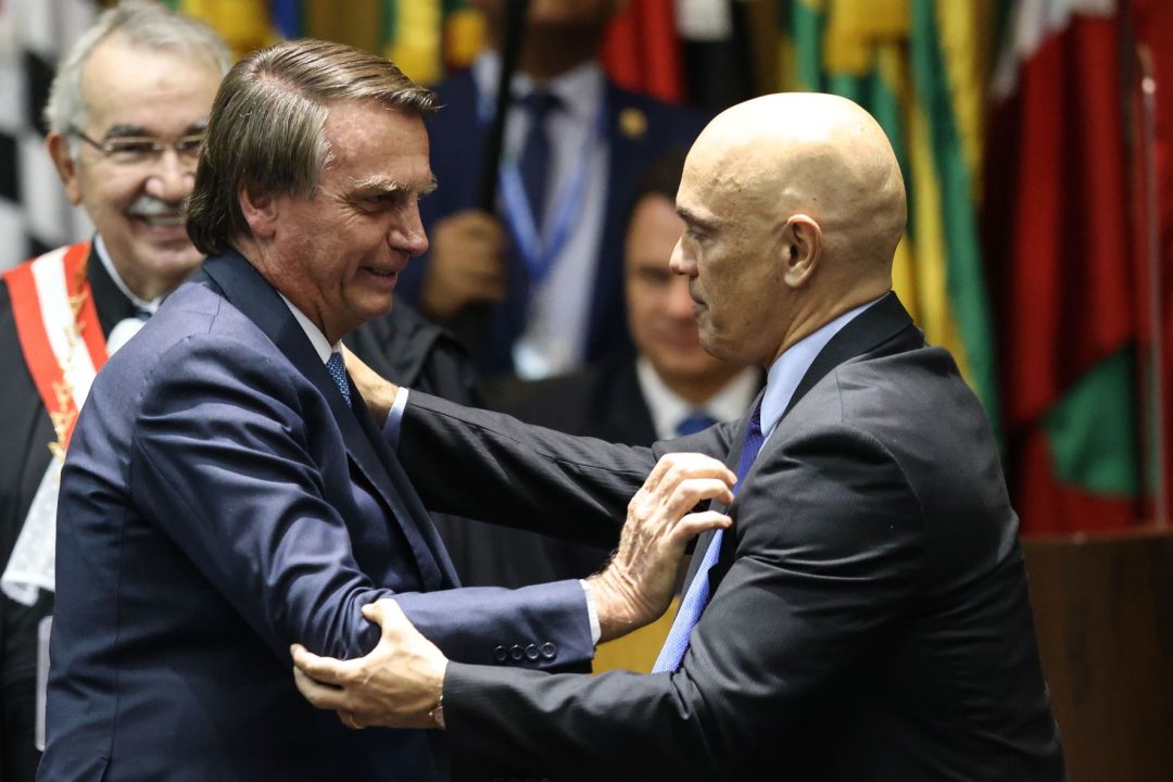 Para desarmar Bolsonaro