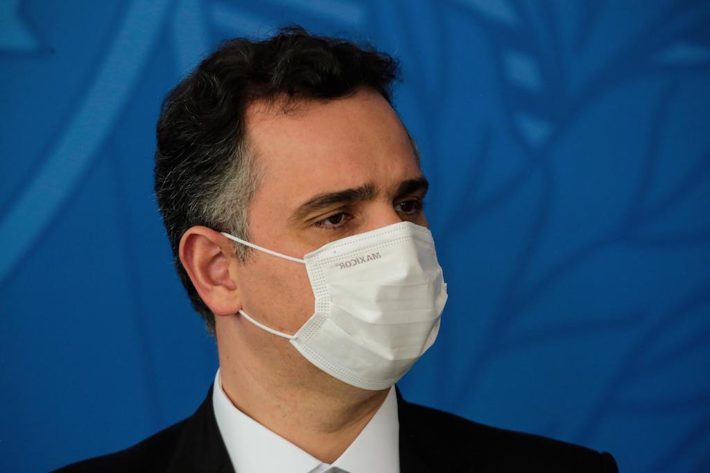 Pacheco confina CPI da Pandemia à gaveta