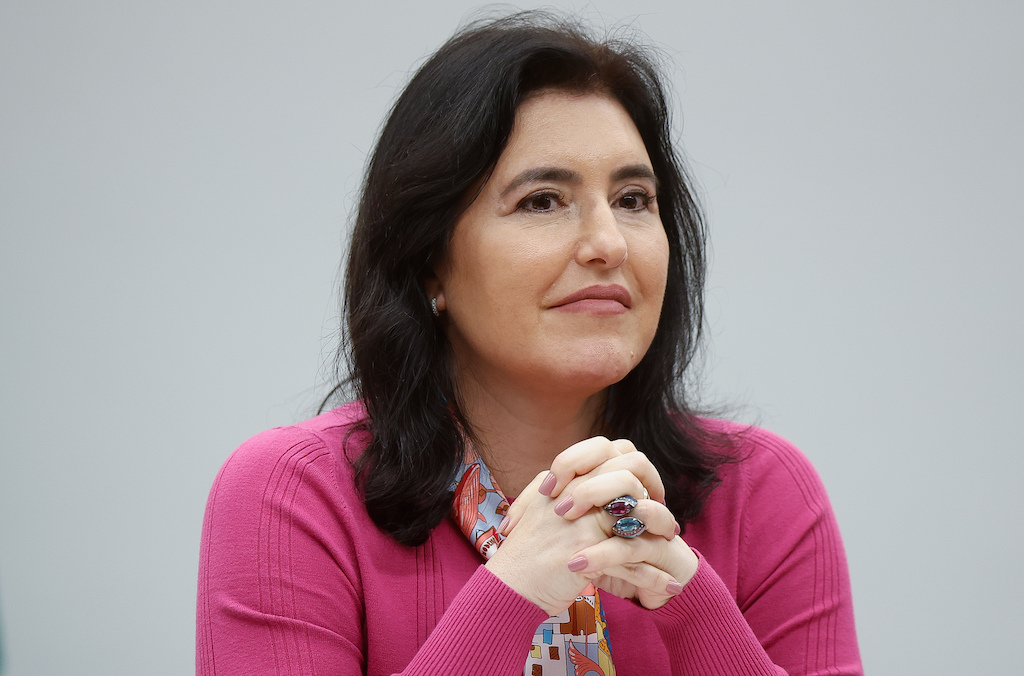 O arcabouço será com ela