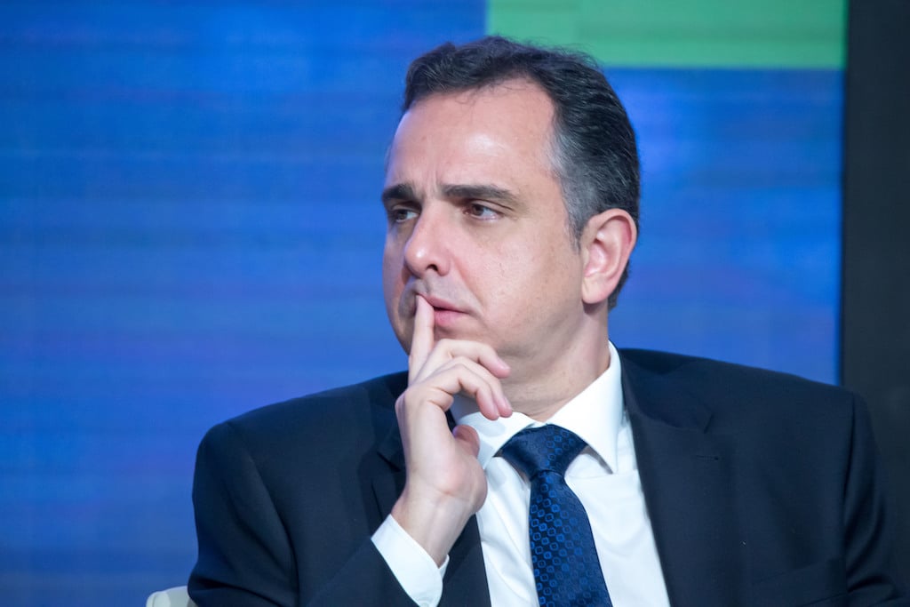 As dores de cabeça no Senado