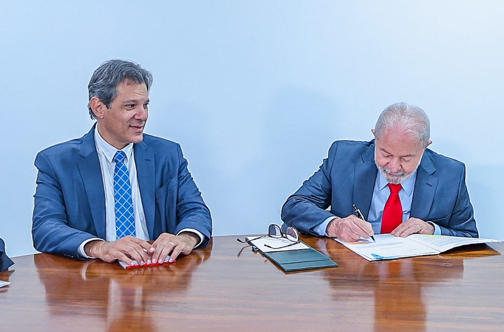 Haddad ganha mais uma