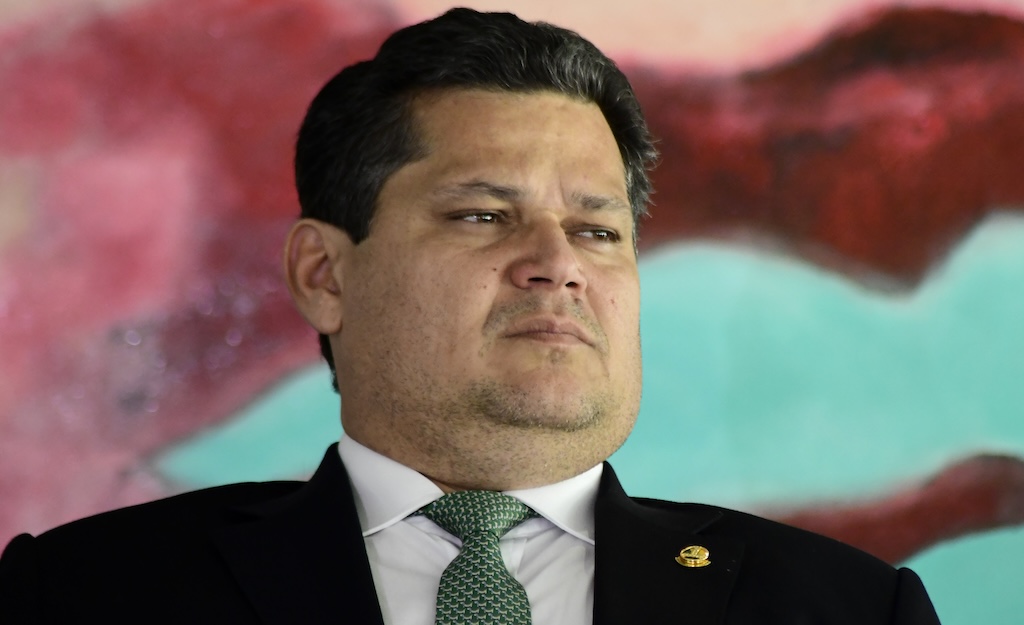 O custo Alcolumbre