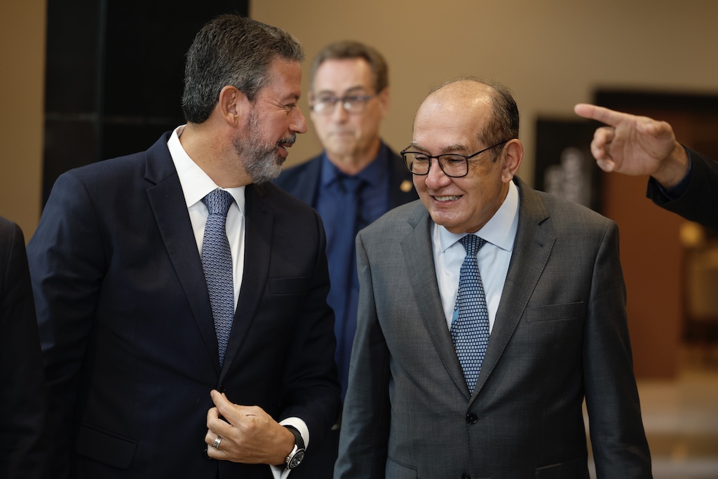 Me obrigue a trabalhar