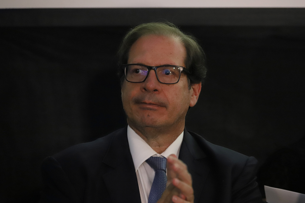 A base é a mesma