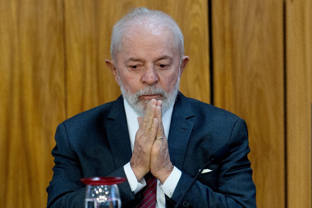O jeito Lula de cortar