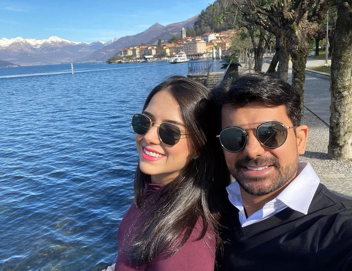 Helestron e esposa em viagem