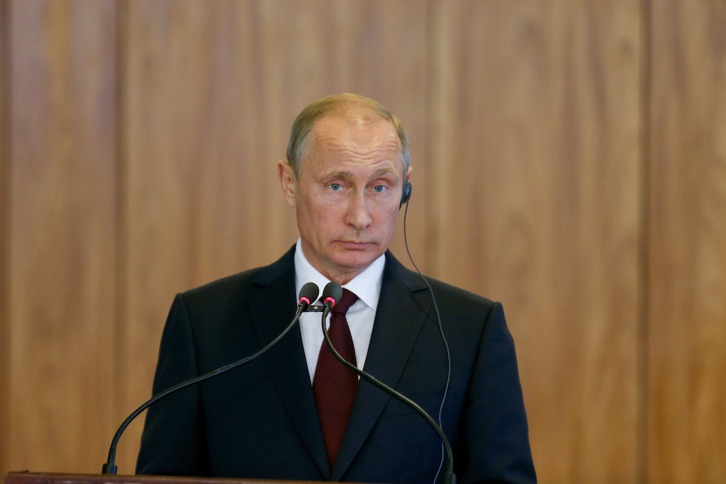 Sputnik: russos ainda não enviaram dados críticos à OMS e à agência europeia