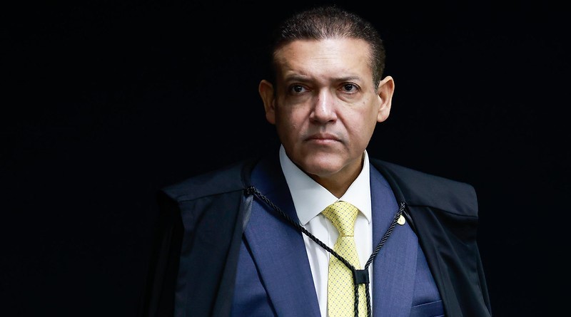 Em oposição a Kassio