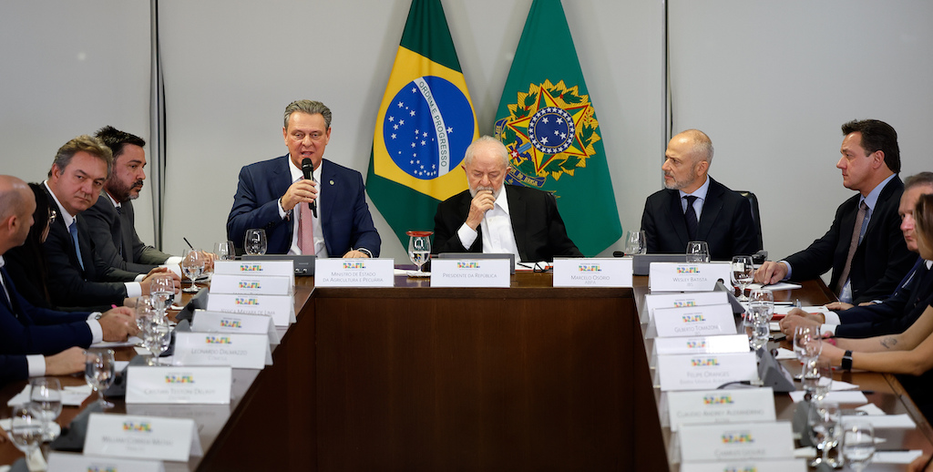 J&F move céus e terra para não perder o controle da Eldorado Celulose.