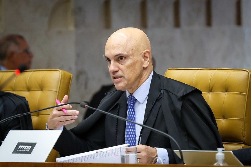 Busca ao fofoqueiro