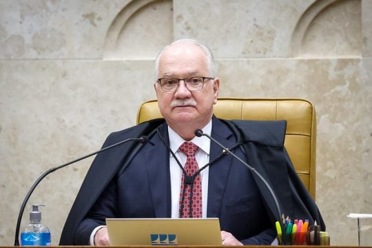 2 meses de silêncio