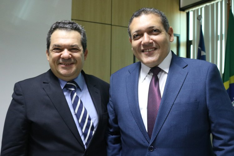 Dupla contra Bello