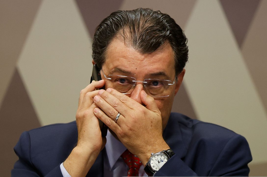 Reforma fica para depois