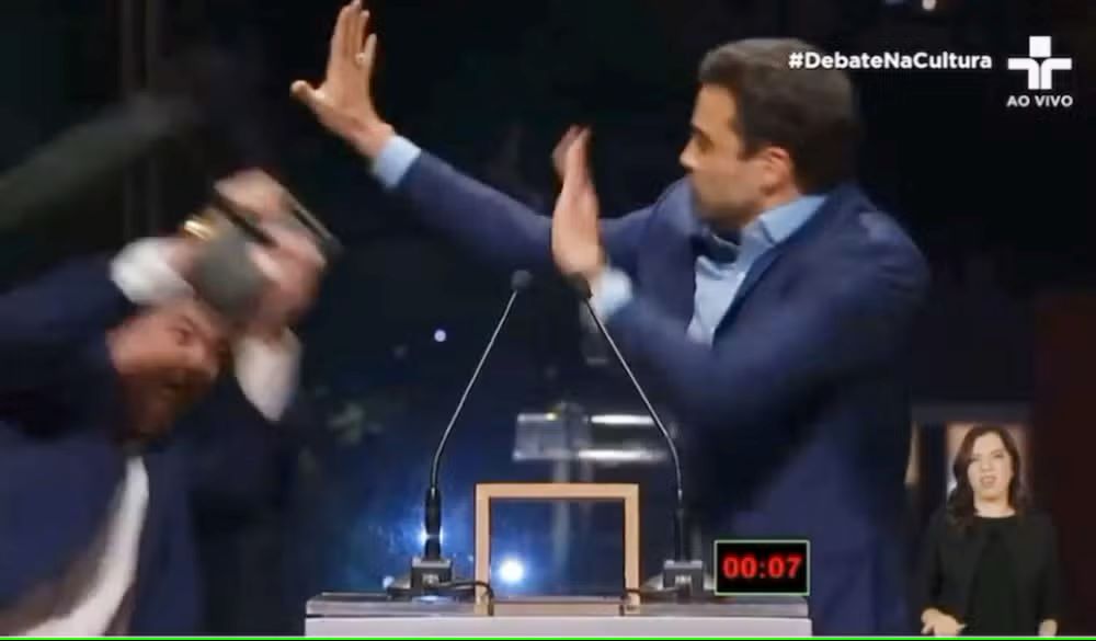 Só pode restar um