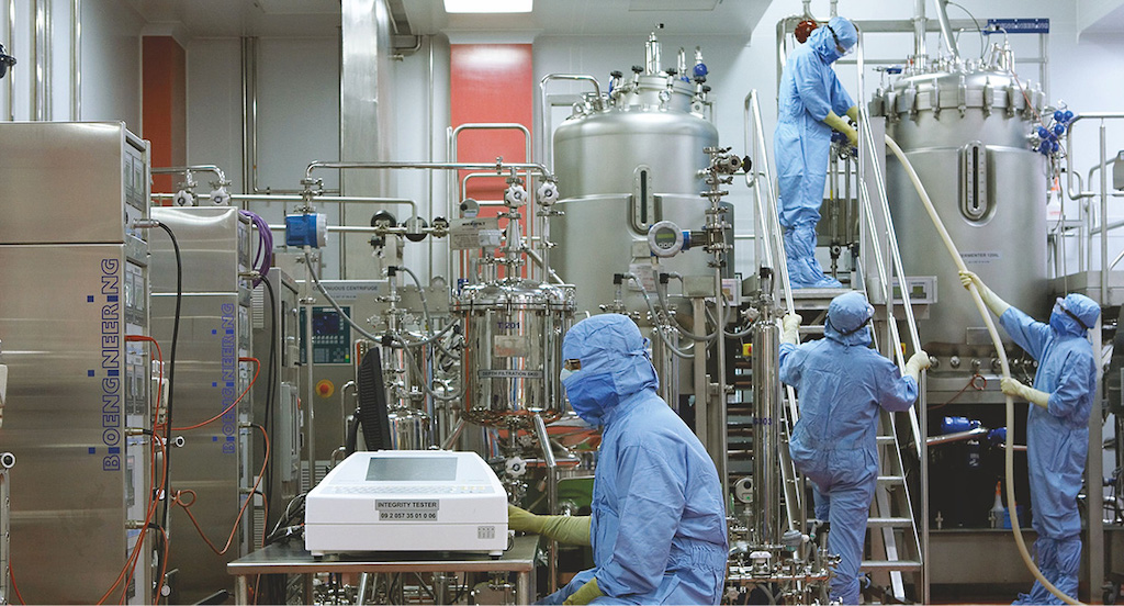 Maior produtor de vacinas do mundo suspende exportações