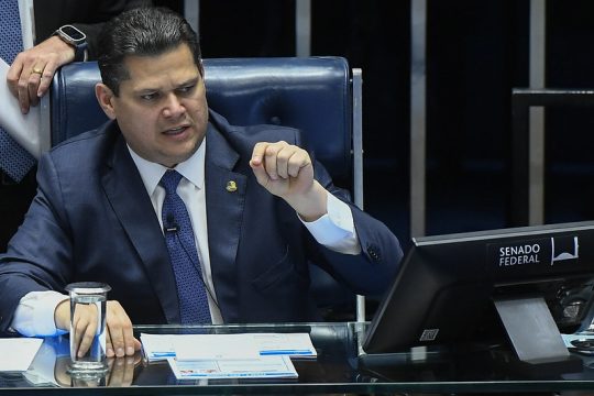 Vem aí a CPMI do INSS