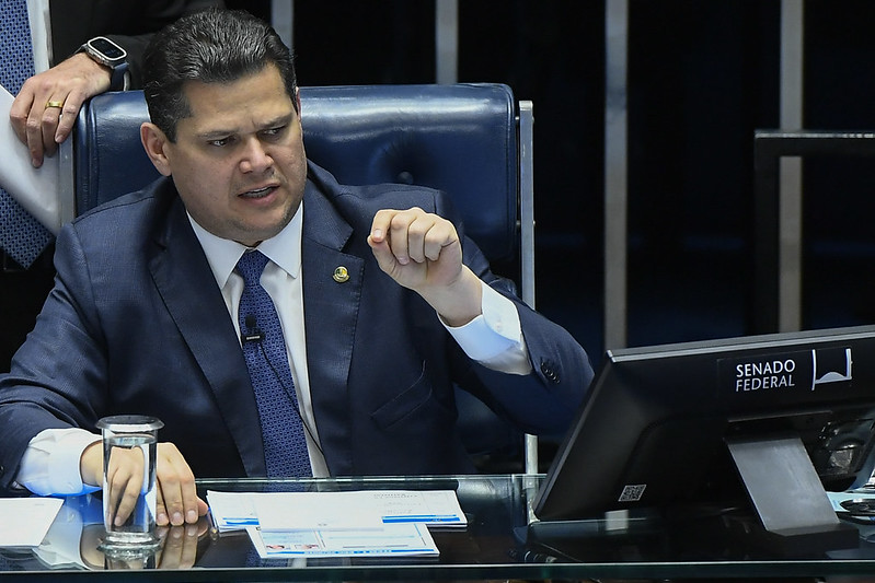 Vem aí a CPMI do INSS