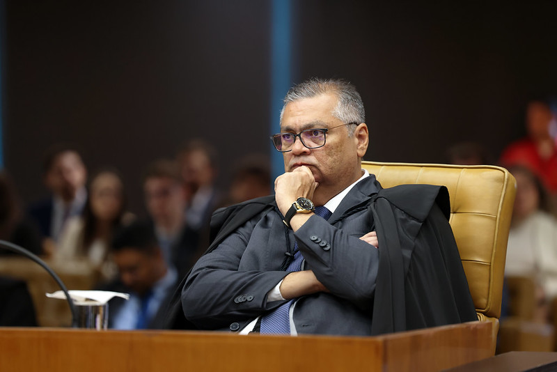 A exceção Dino
