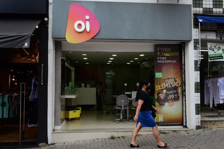 Mais tempo para a Oi