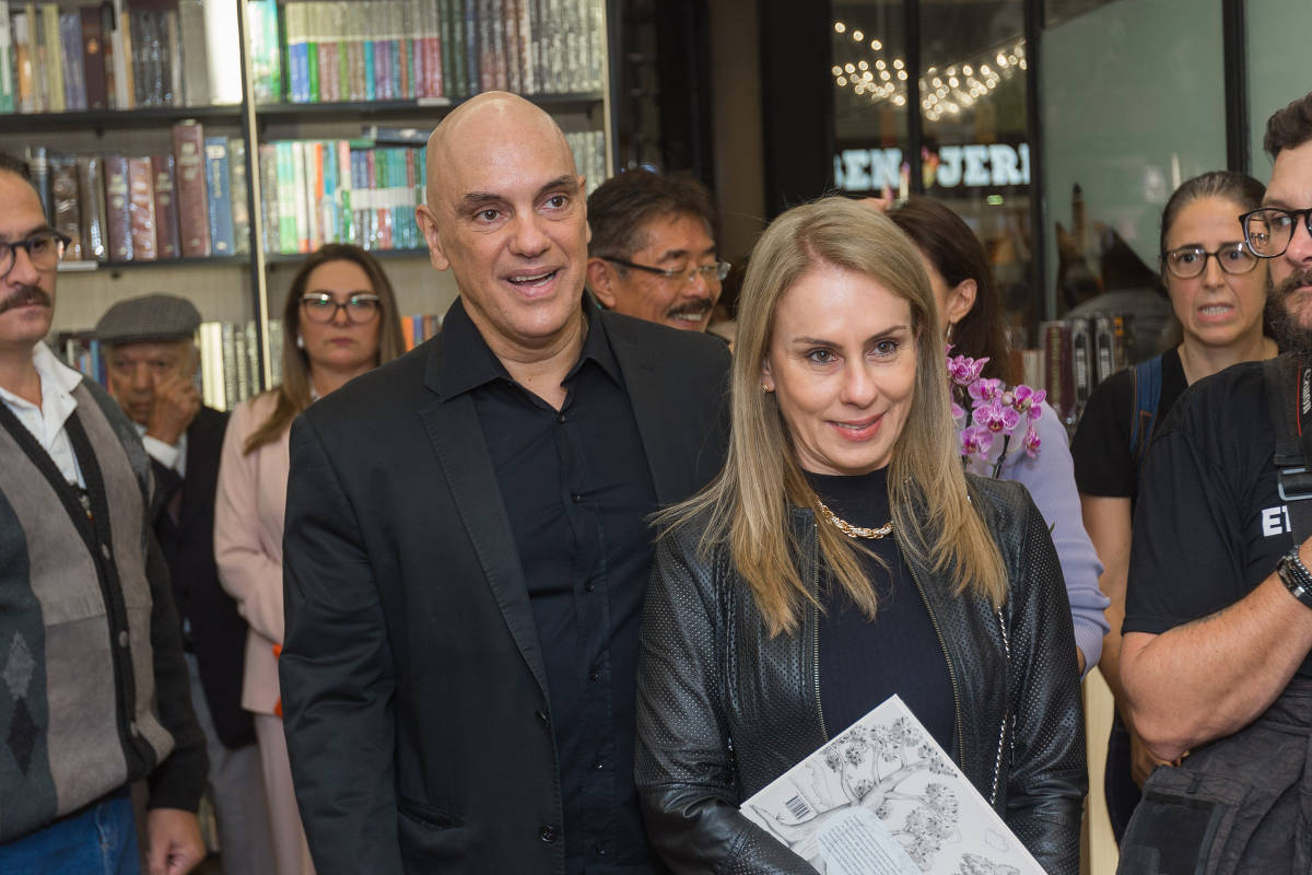 Magnitsky chega à família