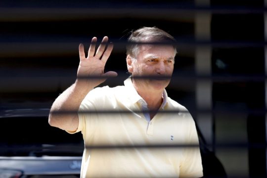 Pelo fim da domiciliar
