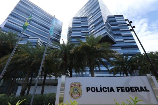 O intermediário do roubo